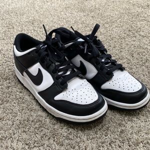 Nike Dunk Low Pandas